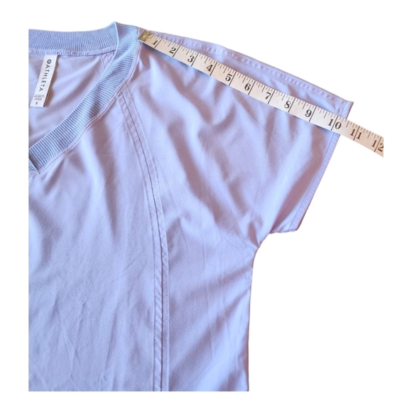 Athleta periwinkle Zephyr v-neck stretch short sleeve curved hem top S - Picture 7 of 13